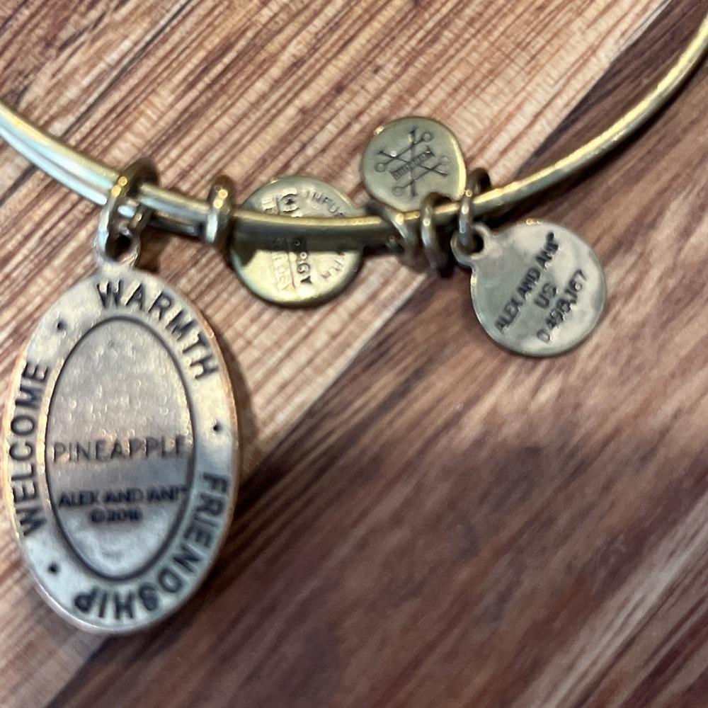 Alex And Ani Lot Of 2 Gold Tone Bangle Bracelet With 9 Charms - Picture 4 of 5